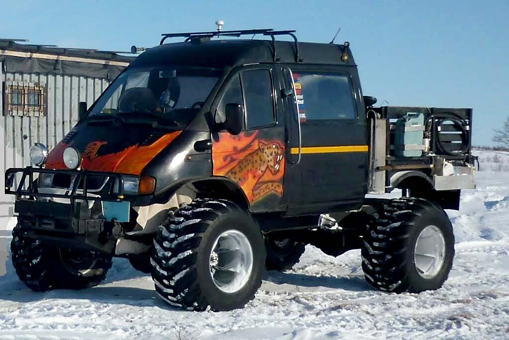 Уникальный внедорожный гибрид на базе ГАЗ-66