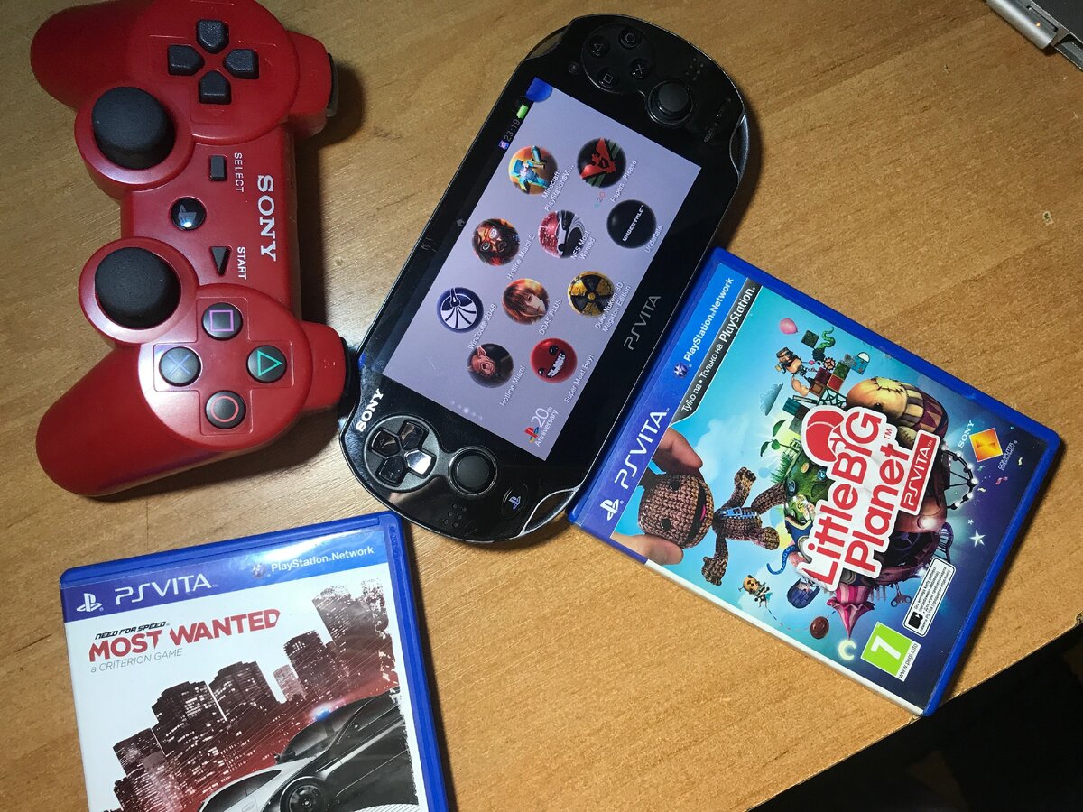 PS Vita в 2021. А нужно ли оно? | Каморка Сыча | Дзен