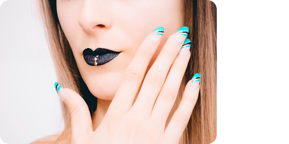 Красивые ногти эффектно дополнят самый необычный имидж