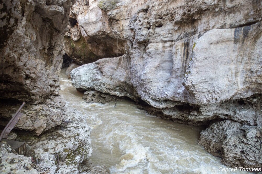 Одна из излучин реки Белой