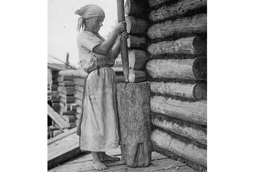 Крестьянка. Иллюстрация. Источник фото 123ru.net