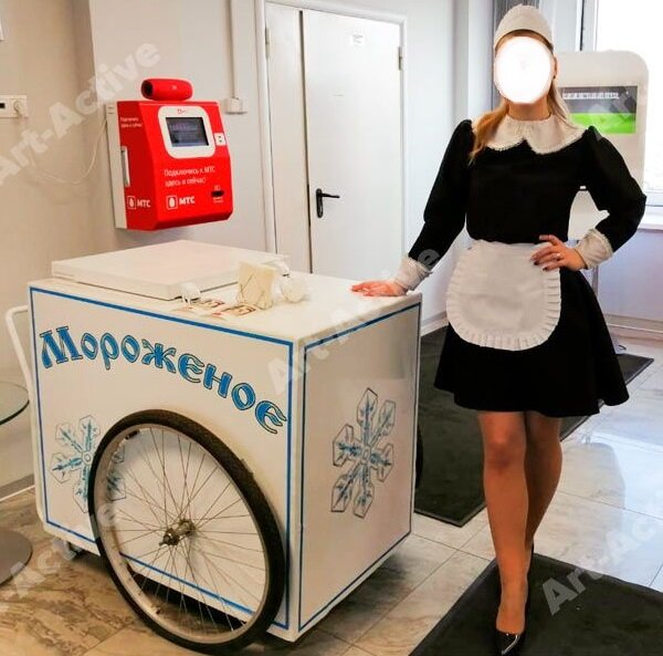 Фото взято с просторов интернета, но меня хотели нарядить так же :)