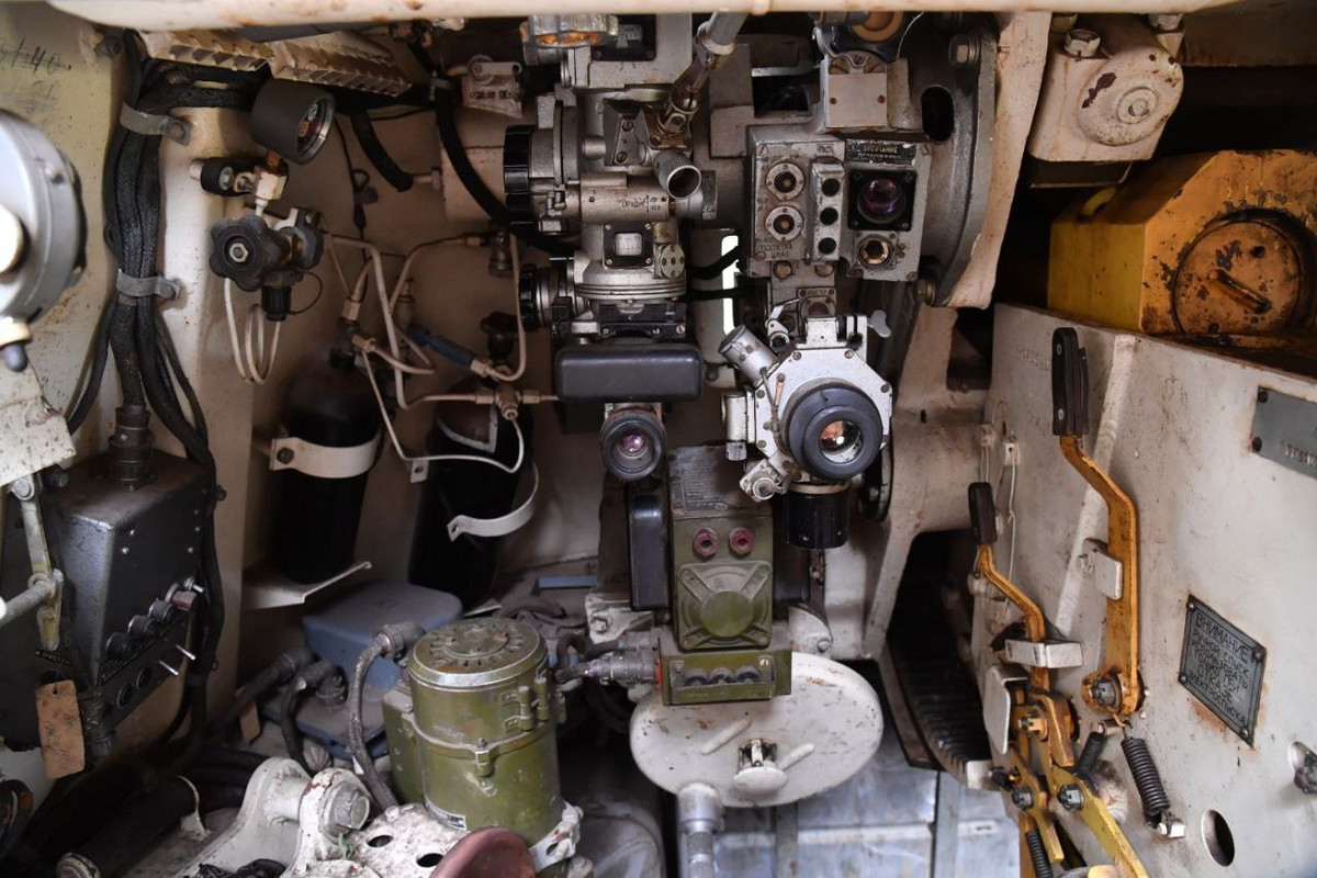 Внутри нашей САУ 2С3 Акация красиво