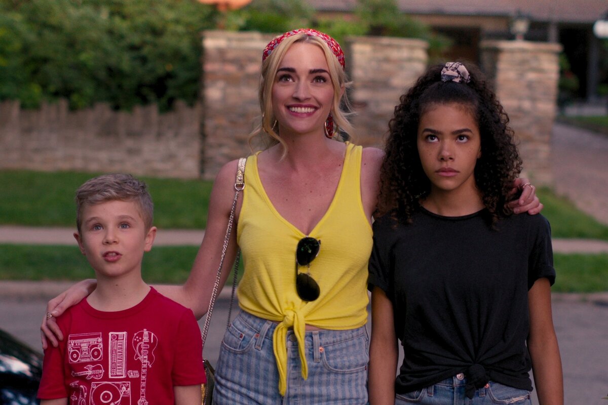 драма, комедия; 1 сезон