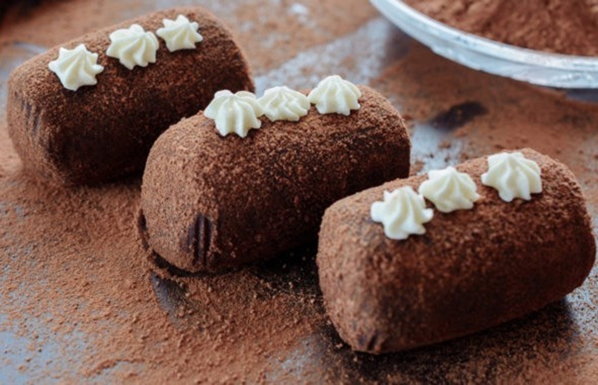    Корзиночка, «коровка», подушечки: как приготовить дома советские сладости