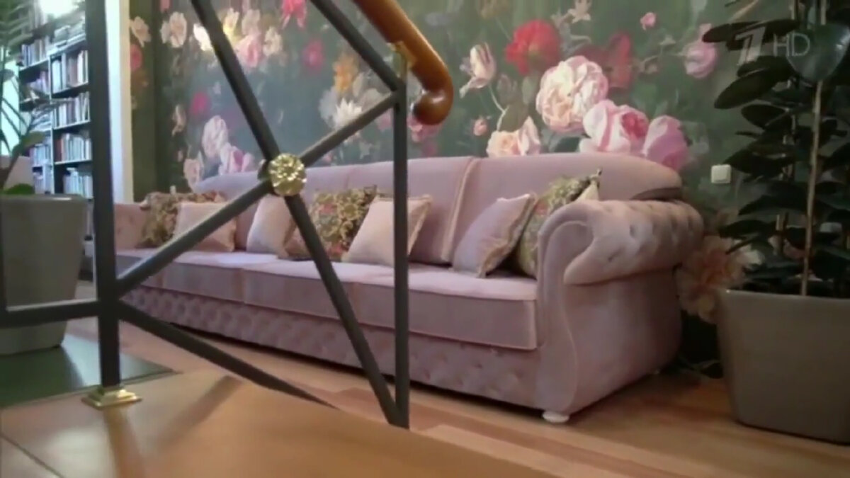 Зеленый все же красив