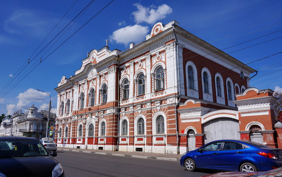 Купеческие дворцы Ярославля. В подражание царским чертогам | Наши  воскресные маршруты | Дзен