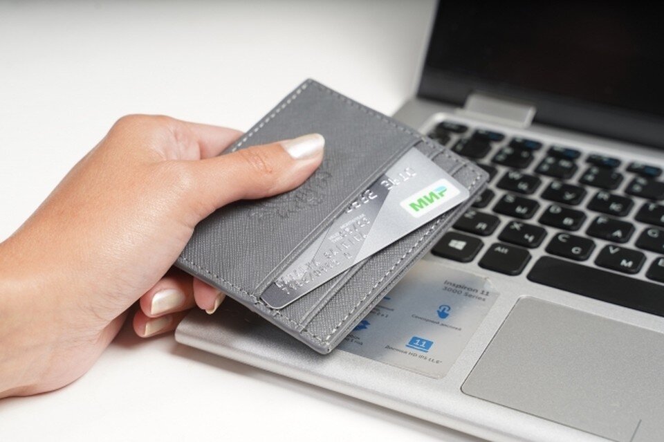     Аналитик Артемьева оценила перспективы использования карты "Мир" за рубежом Светлана МАКОВЕЕВА