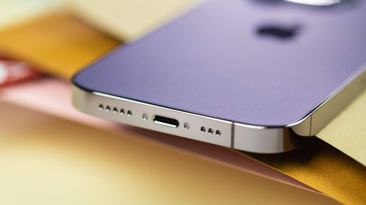    Говорят, что Apple и вовсе привяжет Type-C лишь к оригинальным кабелям