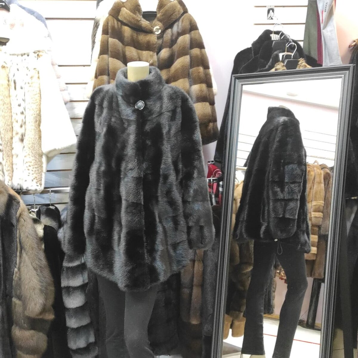 СКУПКА ШУБ +79685151908