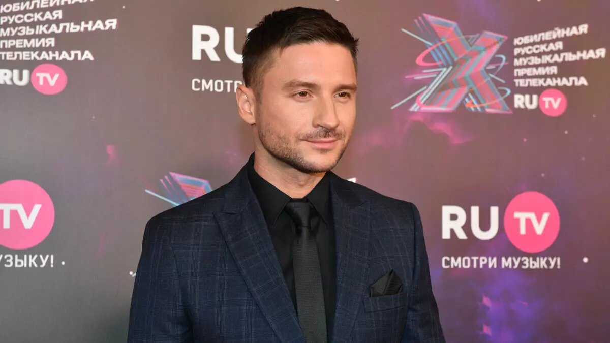    Сергей Лазарев