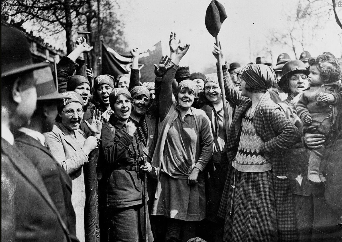 Немцы Поволжья (тридцатые годы) 