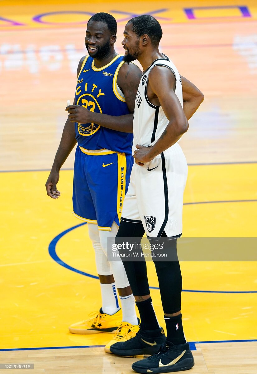 Бывшие одноклубники Грин и Дюрант дружелюбно беседуют