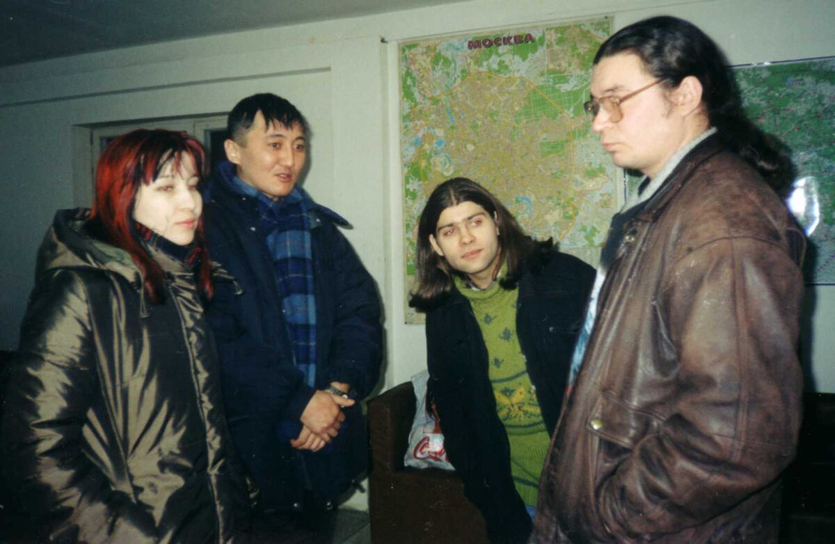 Алия, Ермен, Алес, Оптимист. Момыри, 2003