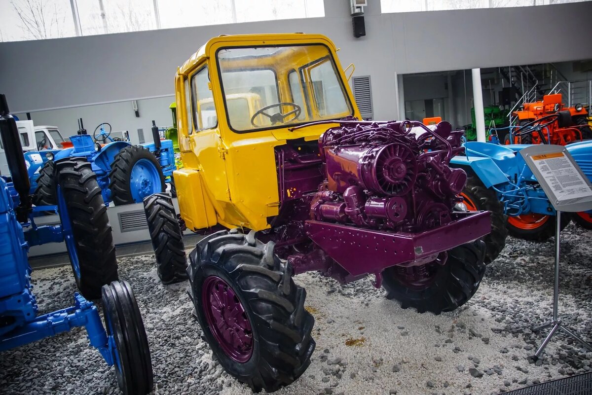 Липецкий завод трактора т 40. Трактор т 5. Тракторы лтз 155. Трактор лтз 145. Гусеничный трактор хтз т150-09.