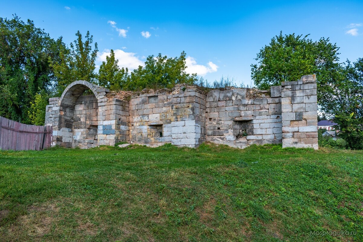 Фрагмент кремлёвской стены в наши дни