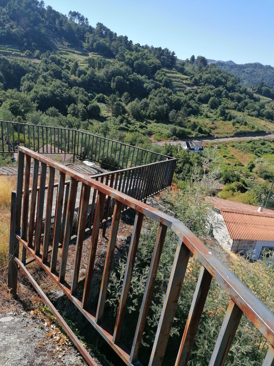 Смотровая площадка чуть выше нашего дома