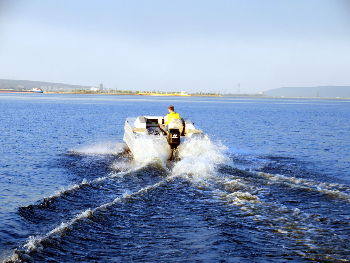 Водяная пыль столбом. Откуда? Фото автора