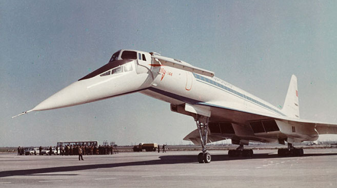 Ту-144