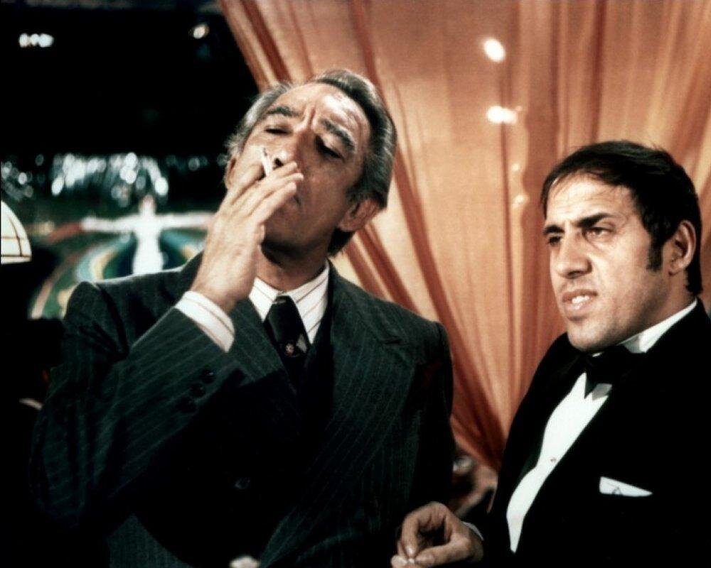 кадр из фильма "Блеф"