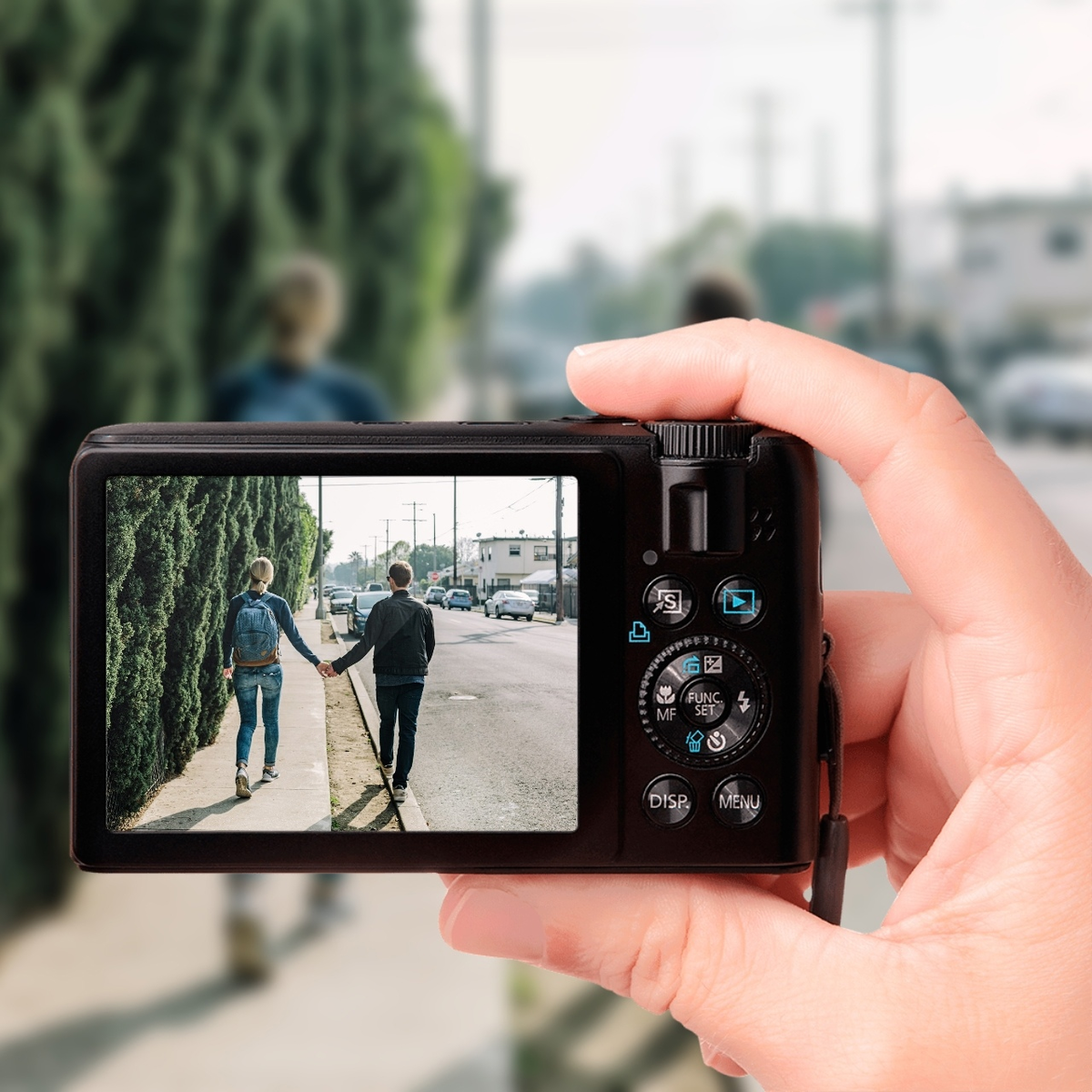 Фотоиз свободного источника