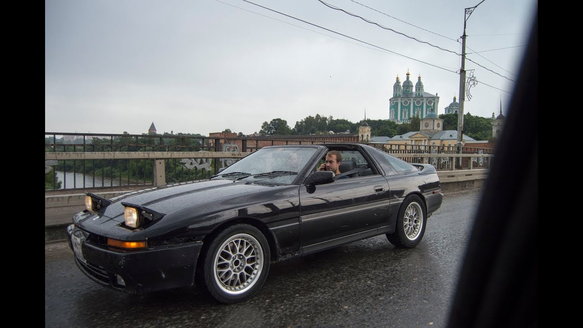 Фото источник https://fastmb.ru/autonews/autonews_mir/4044-krasivye-avtomobili-v-kuzove-targa-top-7.html
