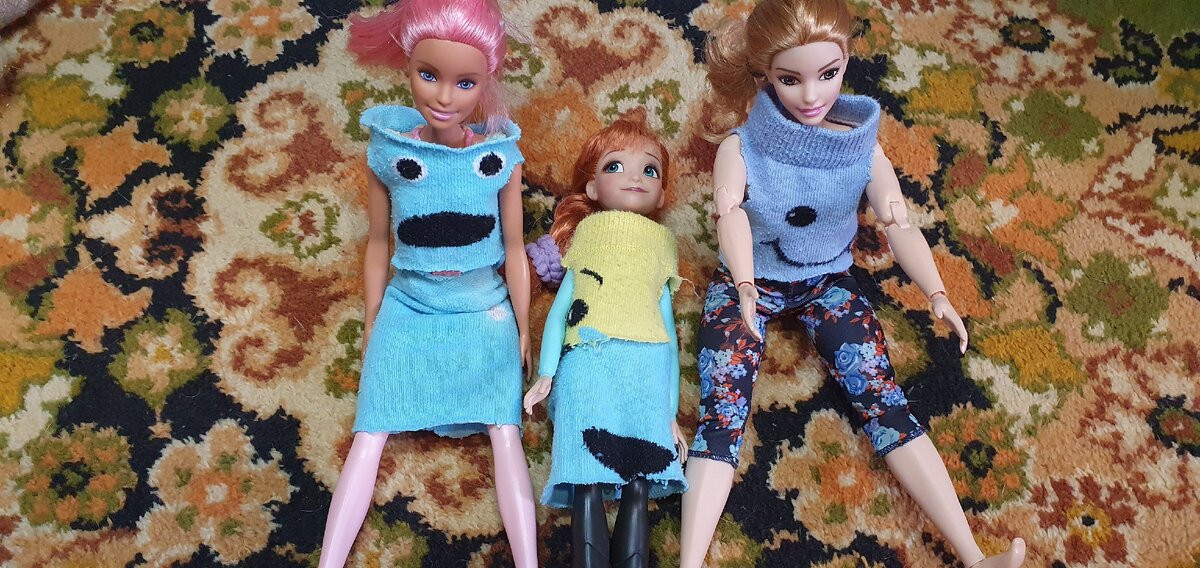 Одежда для кукол из обычных носков | Самодельная кукла, Куклы, Тряпичные куклы
