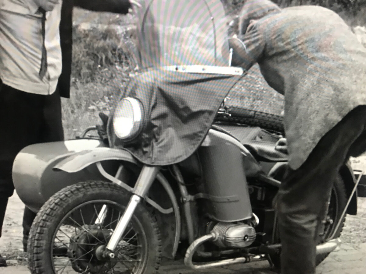 Берегись автомобиля фильм 1966 мотоцикл