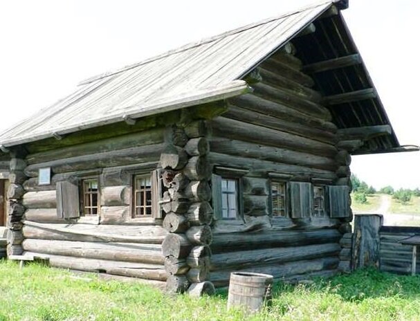 Старая изба