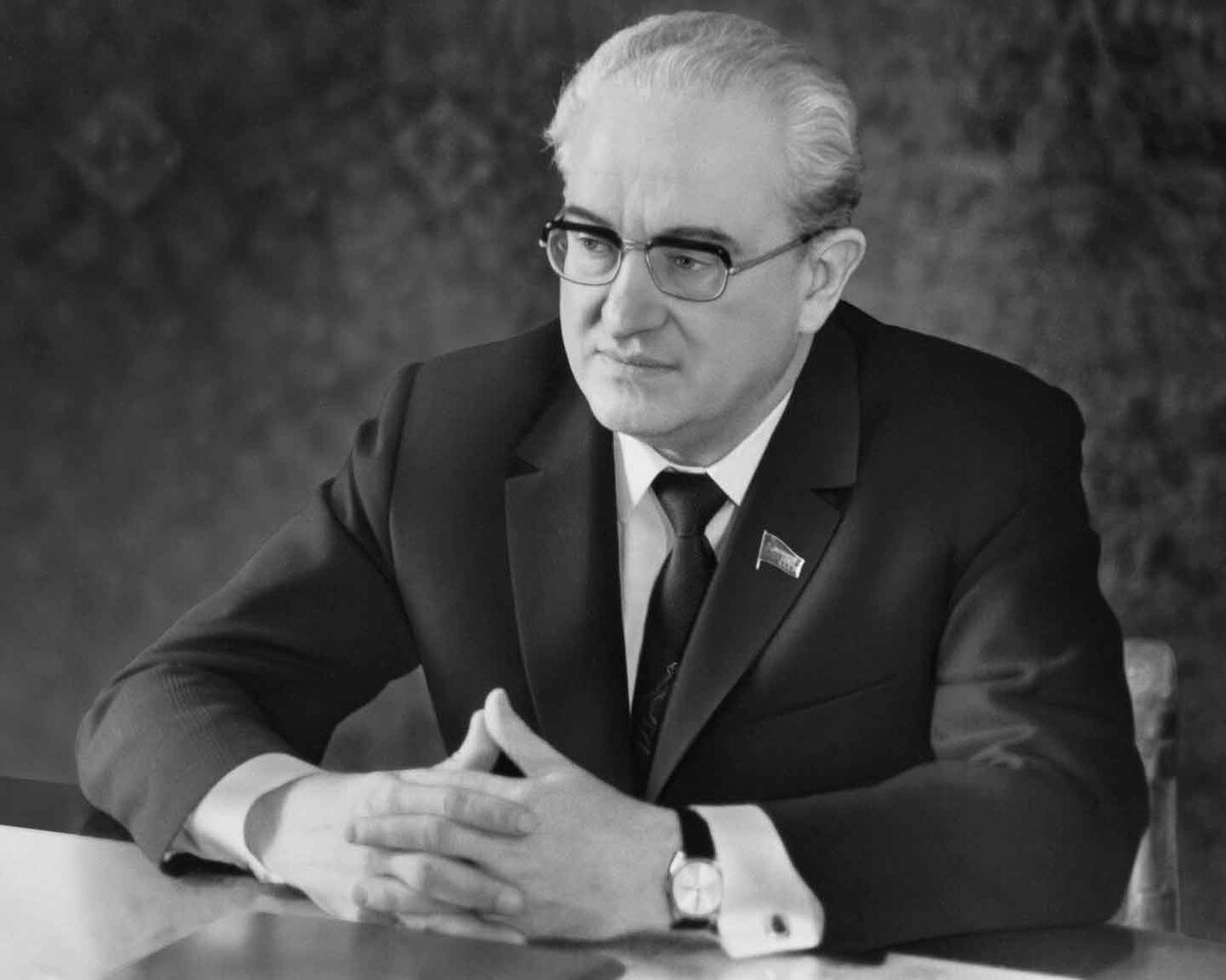 Юрий Андропов. Источник: russian7.ru
