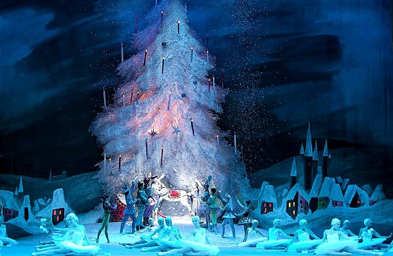 Кадр из балета "Щелкунчик". Фото: Дамир Юсупов /Большой театр