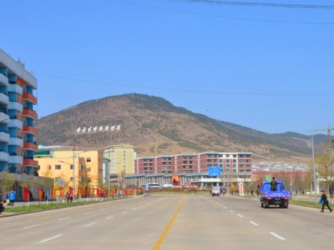 Северная Корея город Расон, рядом с кольцевым перекрёстком Источник: личный архив автора