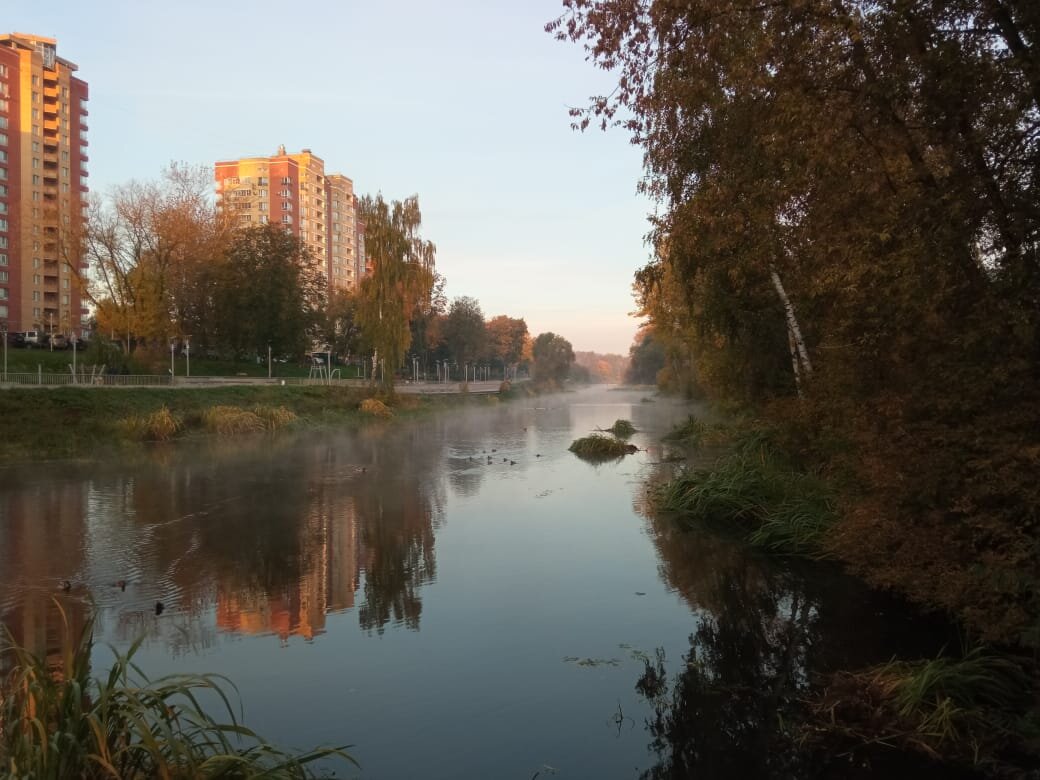 Утренний городской пейзаж.