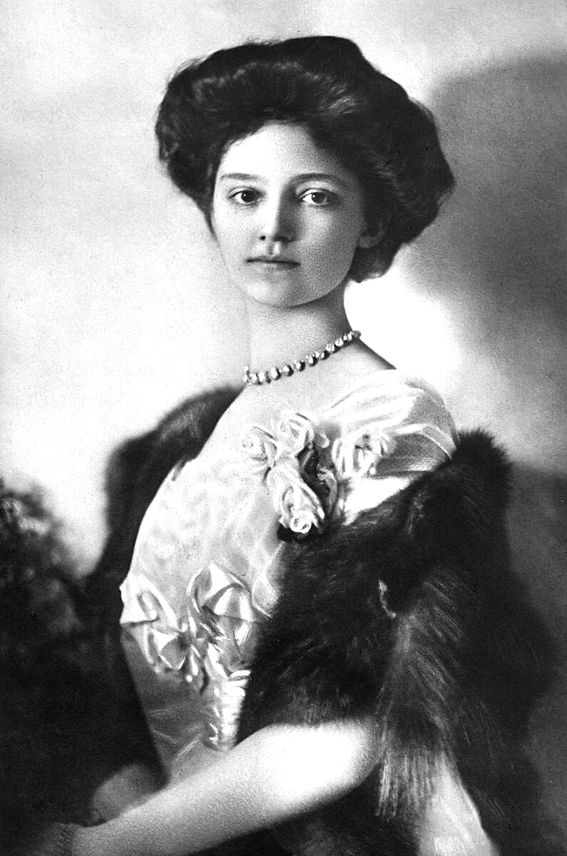 Цита Бурбон-Пармская, 1910 гг.