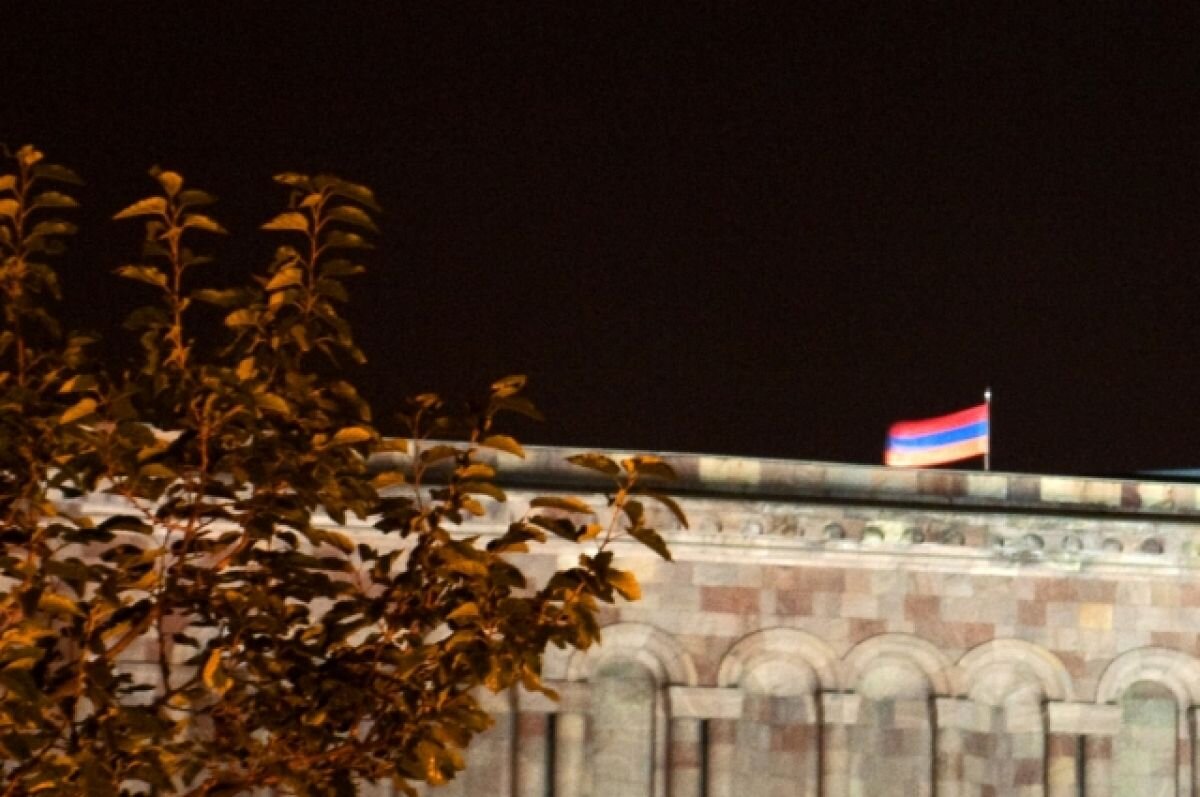    Протестующие в Армении требуют импичмента премьера-министра Пашиняна