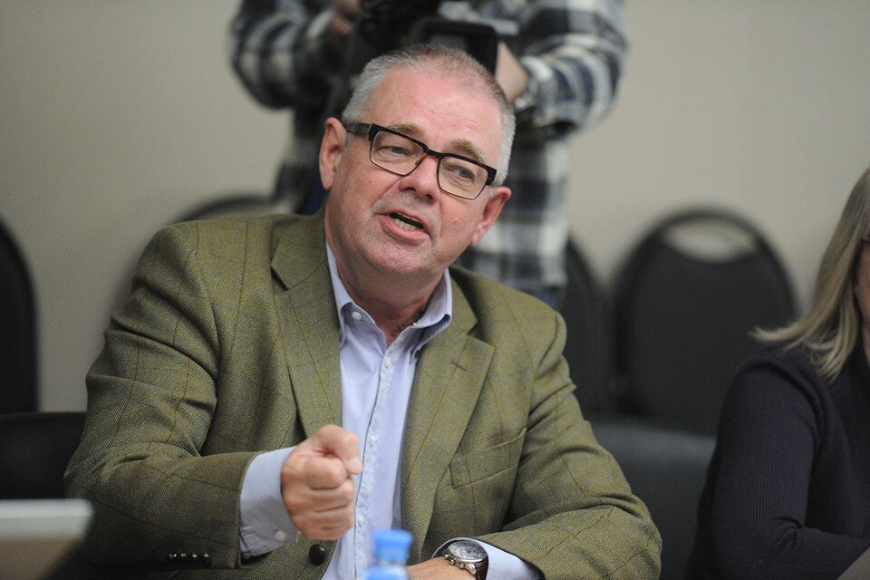     Владимир Мамонтов Владимир ВЕЛЕНГУРИН