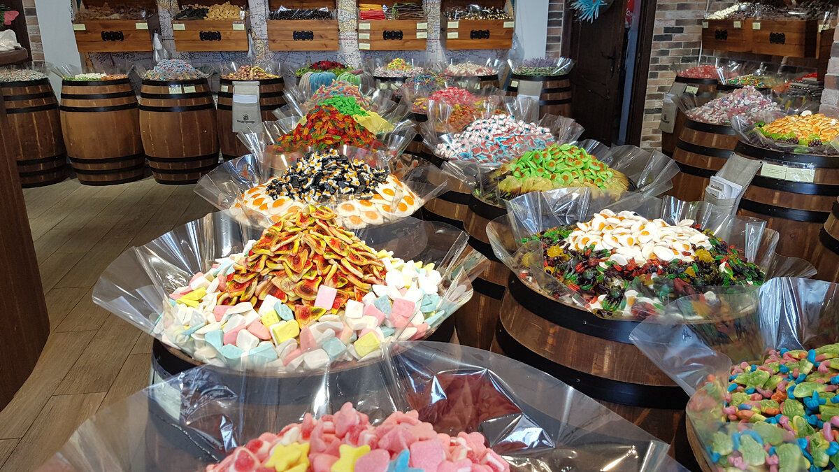 Морская набережная.