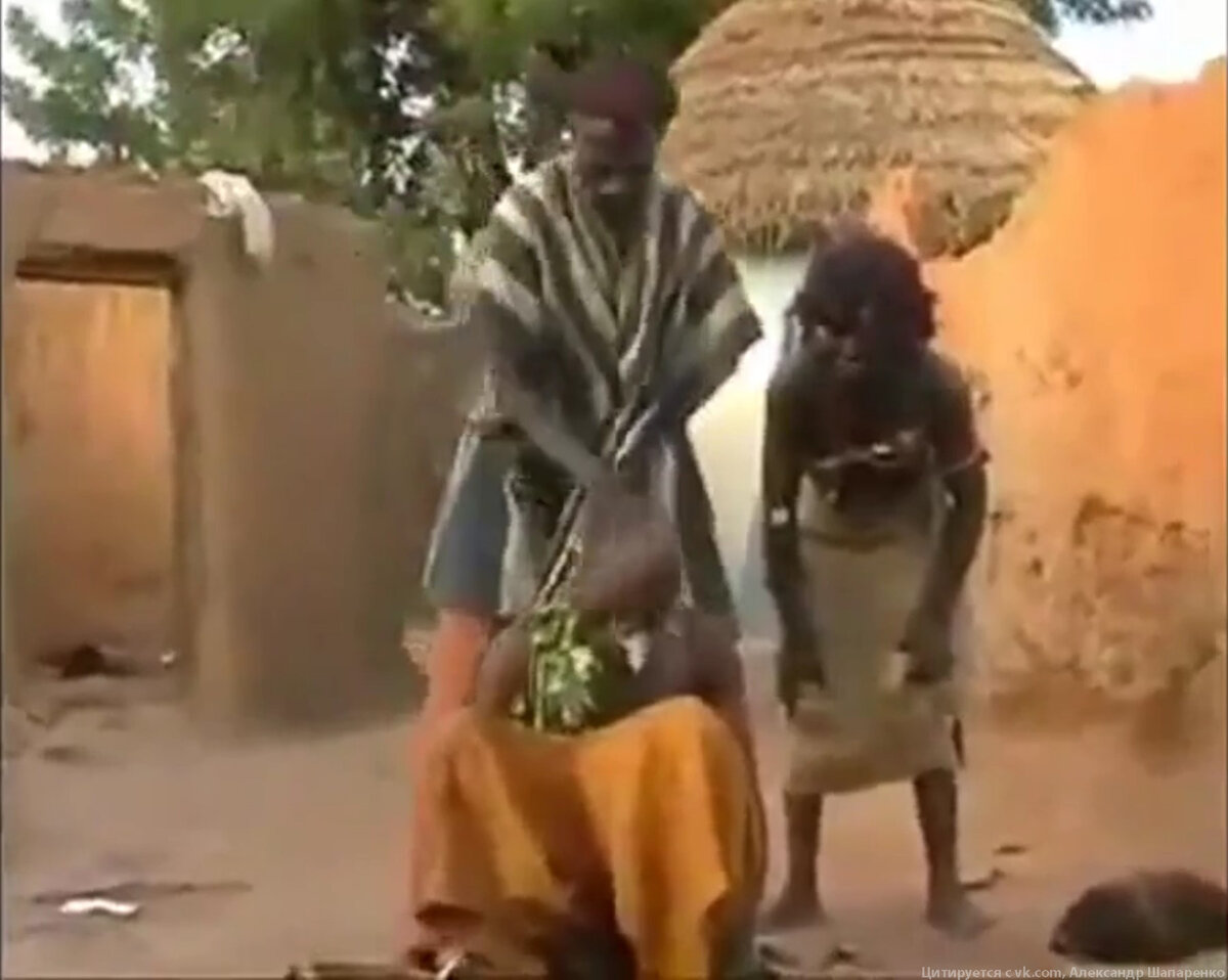 Зато "помощница врача" радостная