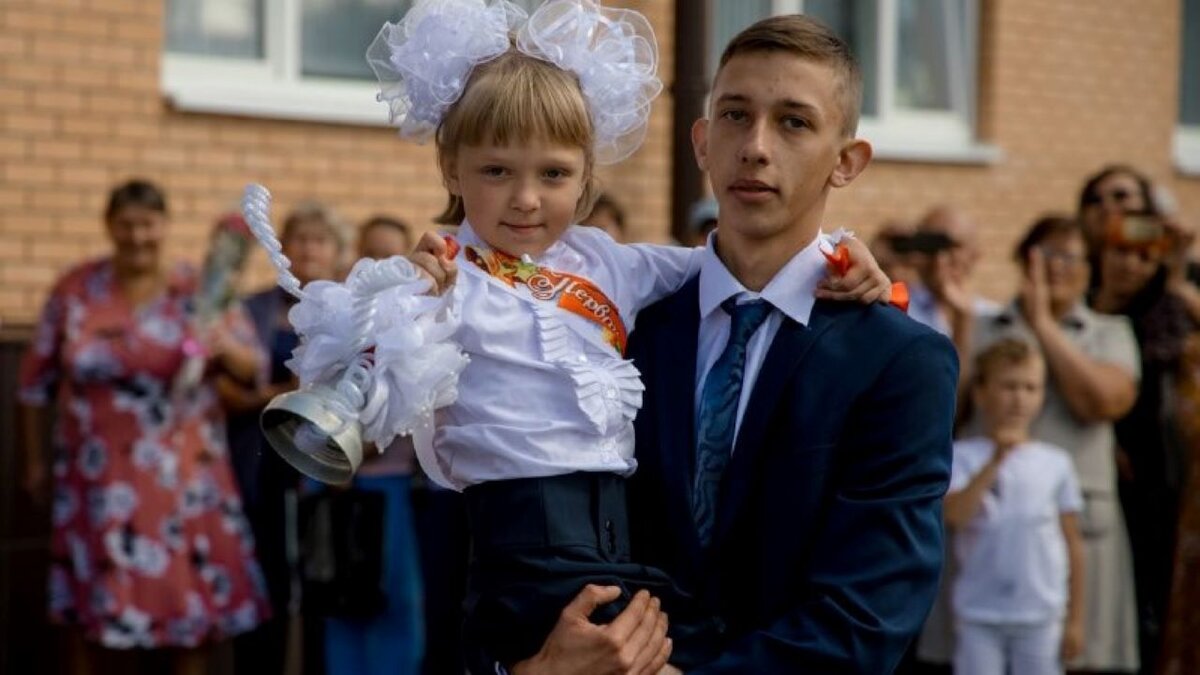    7 из 10 курян признались, что любили День знаний