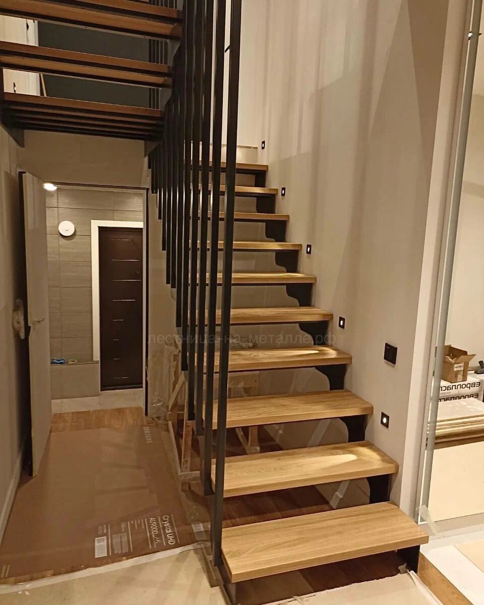 Оставьте заявку на нашем сайте лестница-на-металле.рф или Вы можете оставить заявку по телефону Завода лестниц:+7 (499) 681-76-15