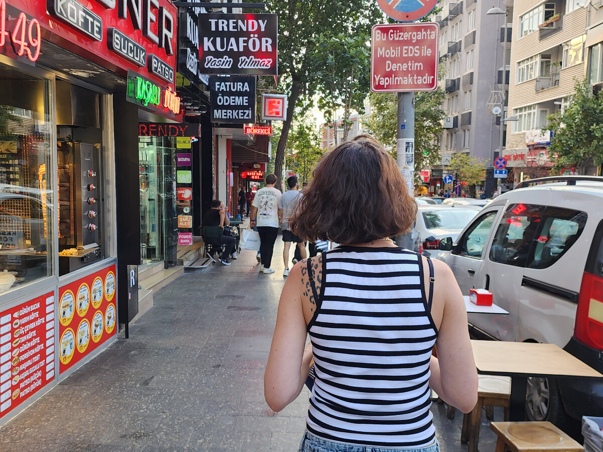 Энергично иду в сторону нового салона)