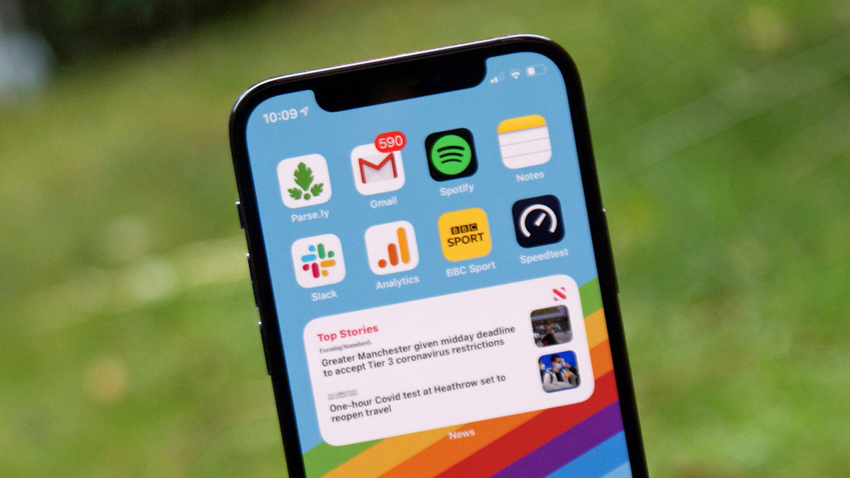  
Телефоны Apple получат еще одно большое обновление программного обеспечения в этом году 
