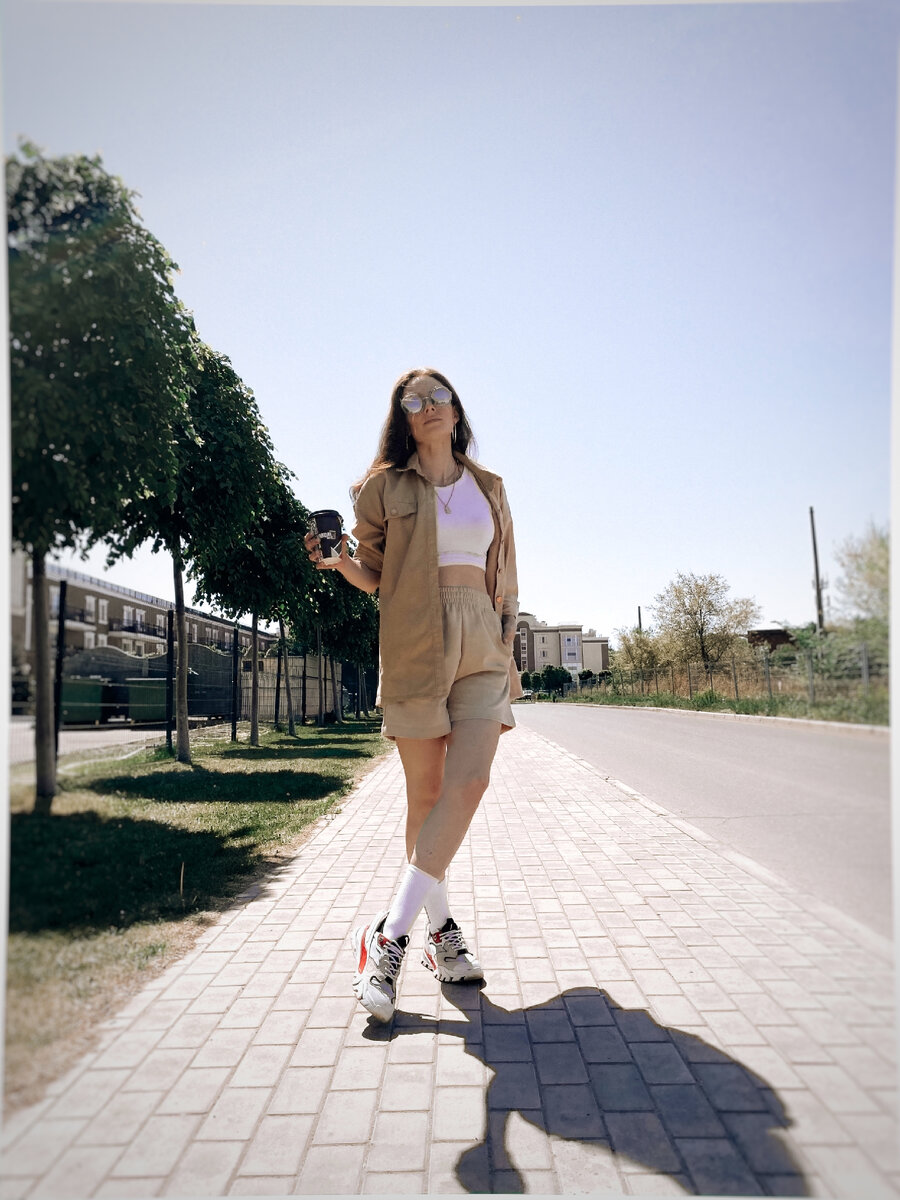 Держусь, хорошего мне настроения