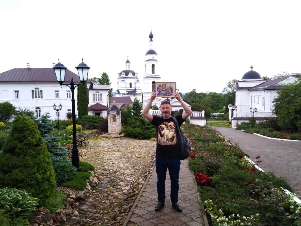 Малоярославец. Никольский Черноостровский монастырь.