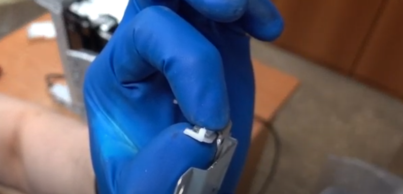 Каретка с роликами захвата бумаги крупным планом