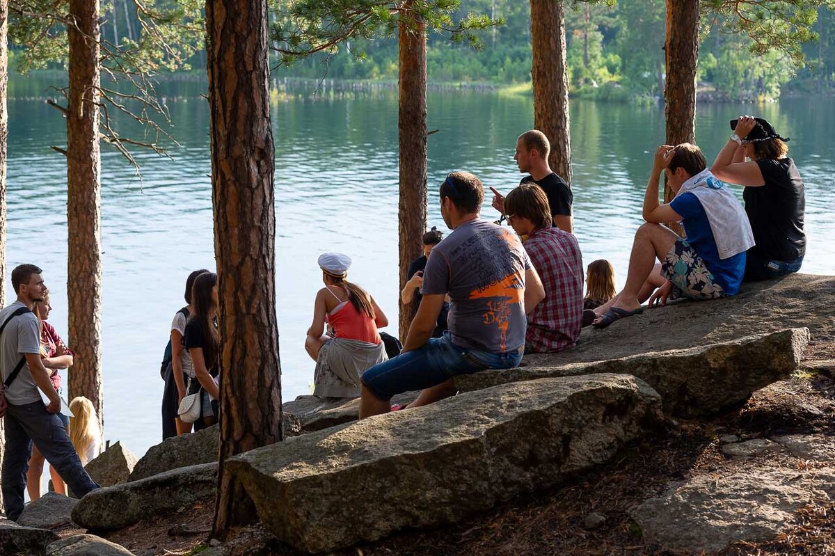 Путевки получат около 8 800 ребят