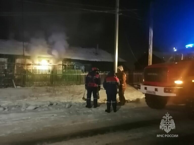    В Абдулино накануне утром сгорела квартира Кристина Просвиркина