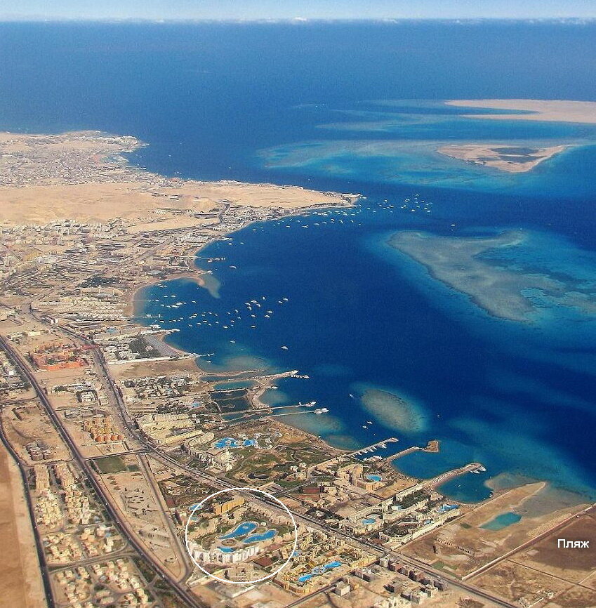 Окрестности отеля Royal Lagoons Resort