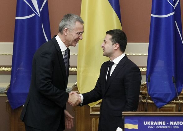    Йенс Столтенберг и Владимир Зеленский Zuma\TASS