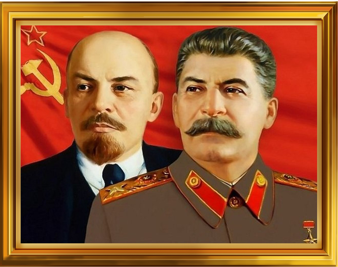 Сталин выступил резко против переименования Москвы в честь Ленина. Может готовил город "под себя"?